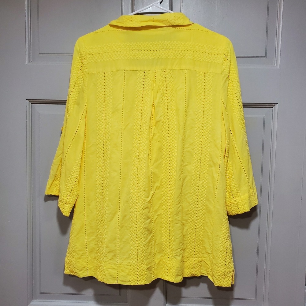 Isaac Mizrahi Live Women Shirt Size medium Boho Summer Embroidered Eyelet Boho - Picture 2 of 14